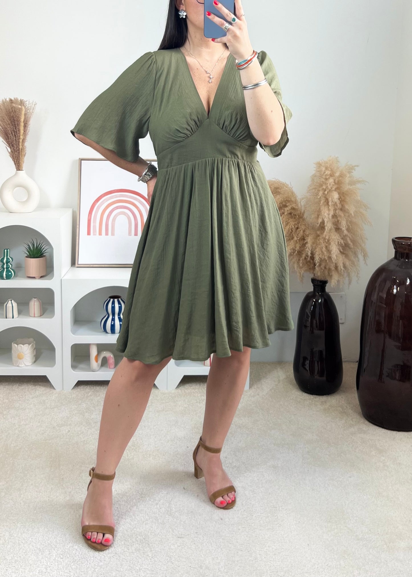 Robe Lucy Kaki