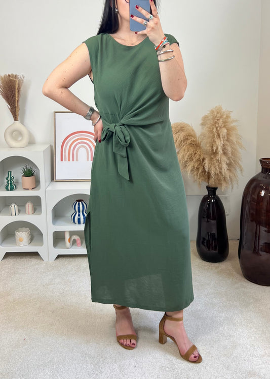 Robe Ama Kaki