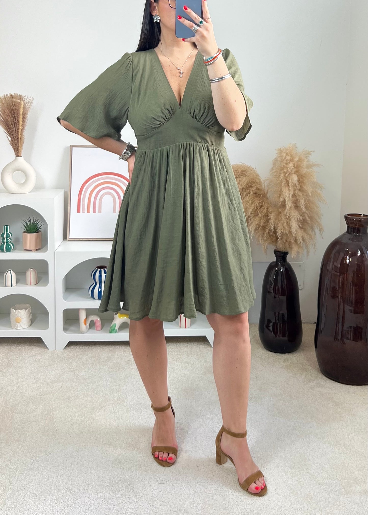 Robe Lucy Kaki